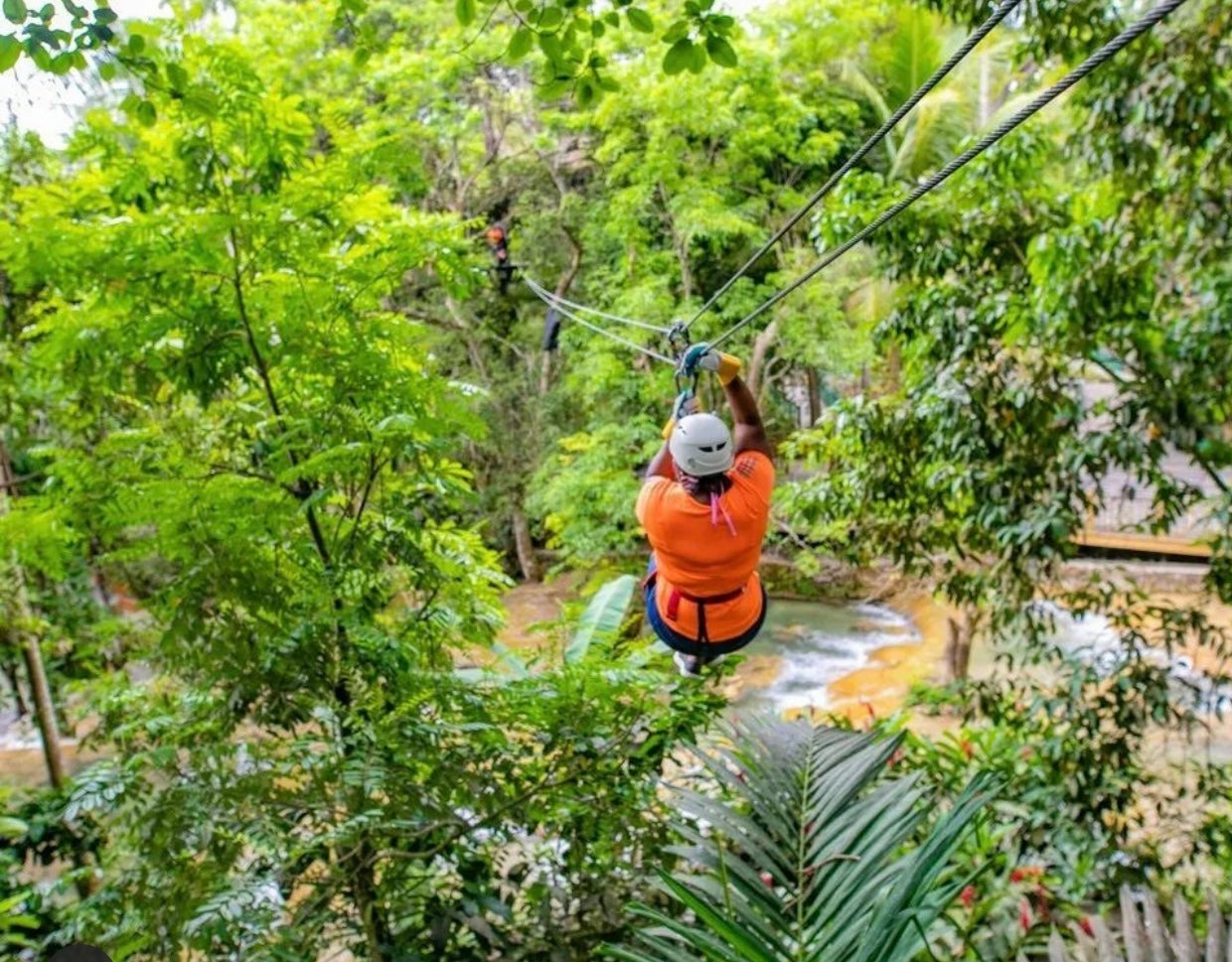 Zipline in Jamaica